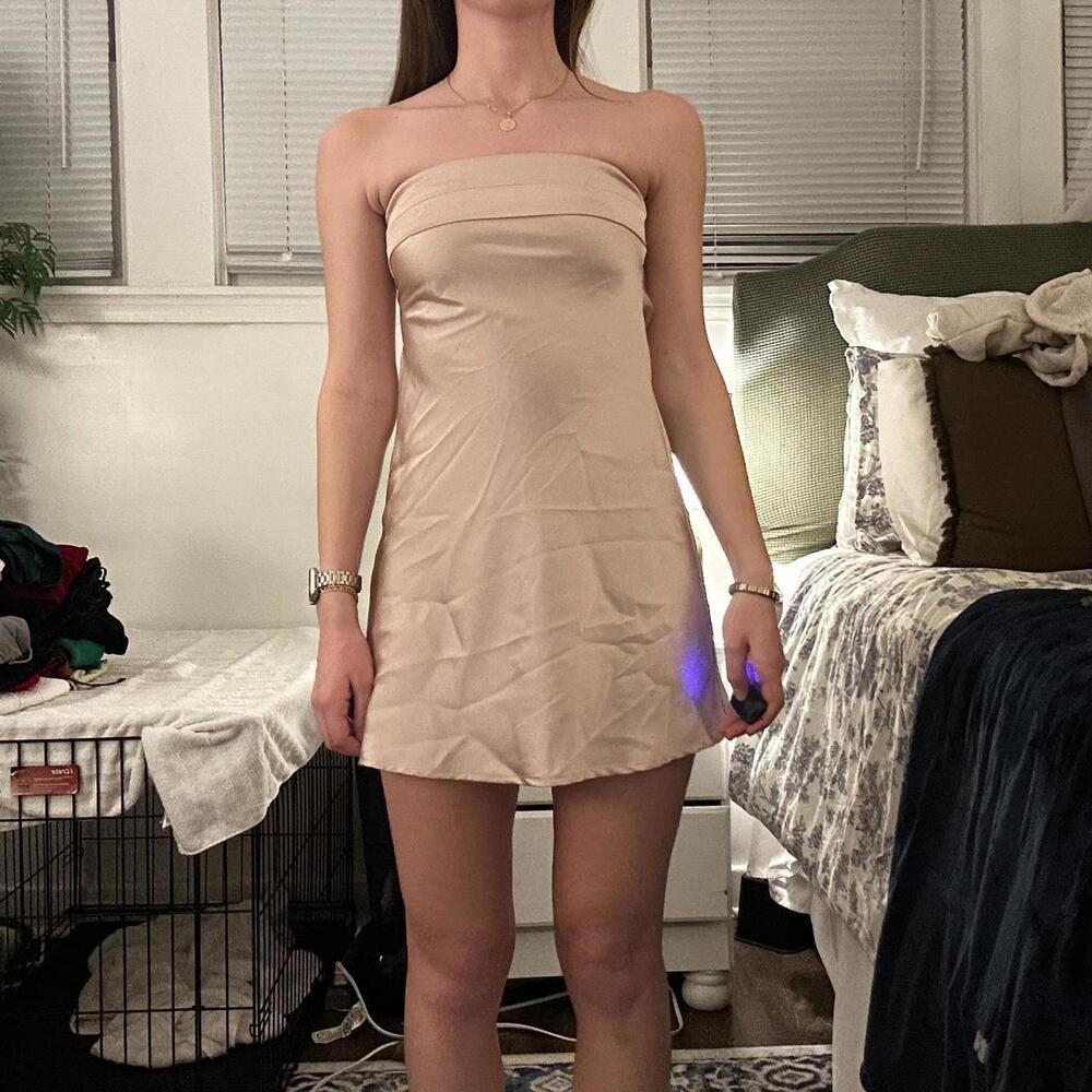 Princess Polly Strapless Mini Dress in Pink - Picture 3 of 8